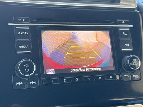 Used 2020 Honda Fit LX image 24