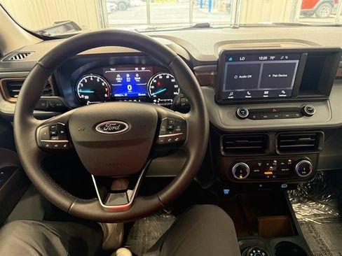 Used 2023 Ford Maverick Lariat w/ Equipment Group 500A Standard image 30