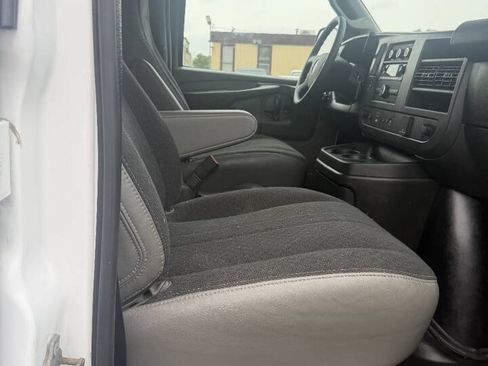 Used 2025 GMC Savana 2500 w/ Driver Convenience Package RWD image 14