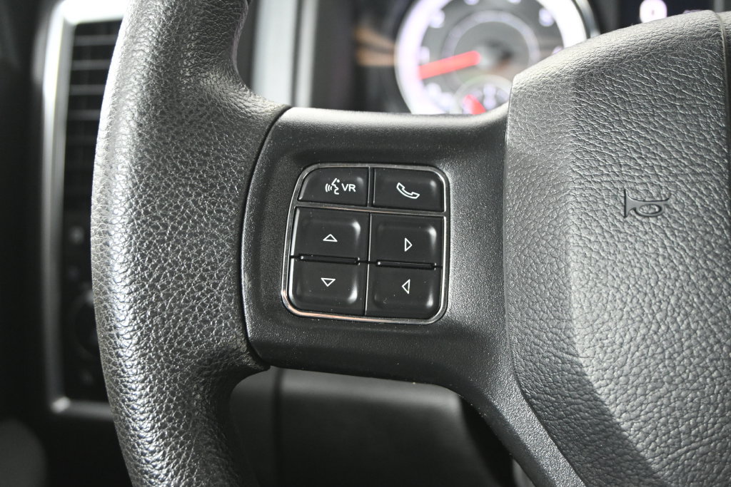 Used 2019 RAM 1500 Warlock AWD/4WD image 33