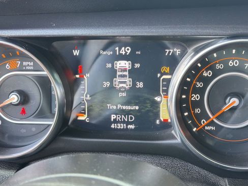 Used 2021 Jeep Wrangler Unlimited Sport image 18