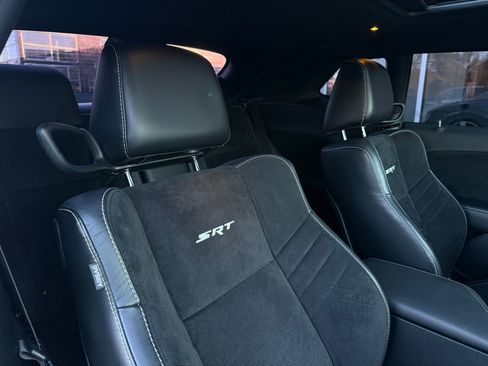 Used 2016 Dodge Challenger SRT Hellcat image 24