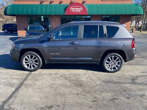 Used 2017 Jeep Compass High Altitude image 9