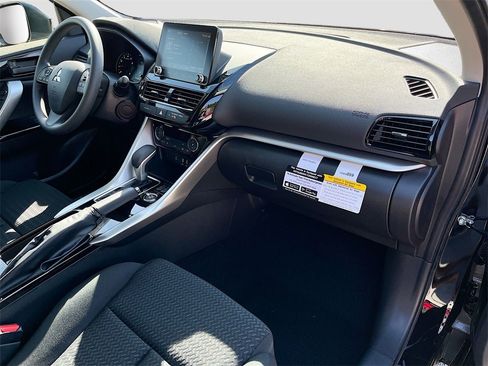 New 2026 Mitsubishi Eclipse Cross LE image 27