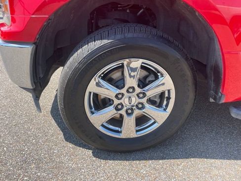Used 2019 Ford F150 XLT w/ Equipment Group 302A Luxury RWD image 12