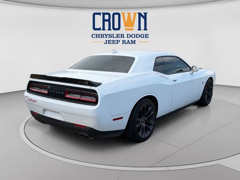Used 2022 Dodge Challenger R/T Scat Pack w/ Plus Package RWD image 3