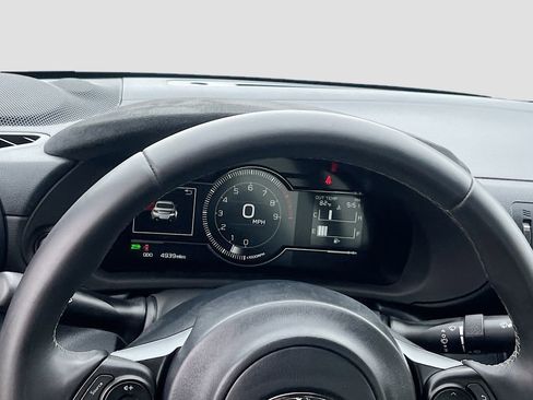 Used 2024 Toyota GR86 Premium image 21