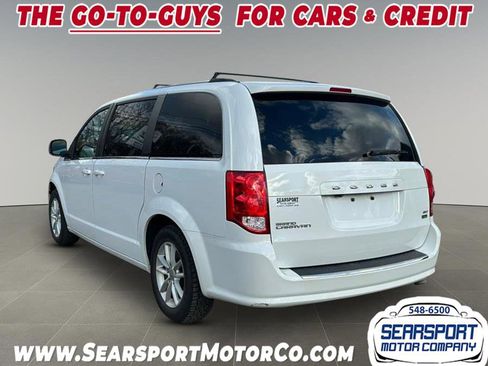 Used 2019 Dodge Grand Caravan SXT image 6