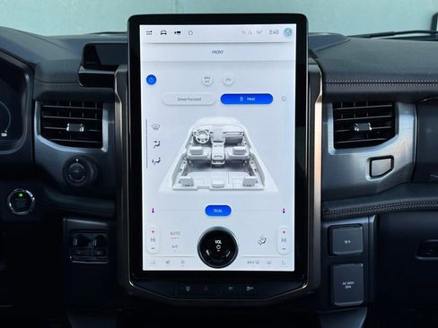 Used 2023 Ford F150 Lightning Lariat w/ Equipment Group 511A High image 21