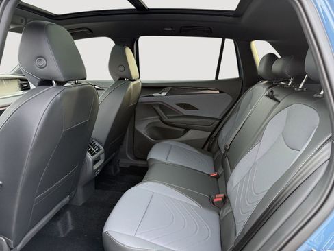 New 2026 Volkswagen Tiguan SE R-Line image 10