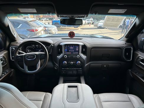 Used 2020 GMC Sierra 1500 SLT w/ SLT Premium Package image 34