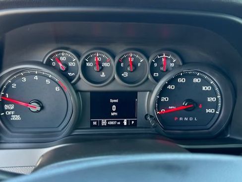 Certified 2023 Chevrolet Silverado 1500 Custom AWD/4WD image 23