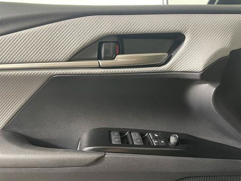 New 2026 Toyota Camry SE AWD/4WD image 18