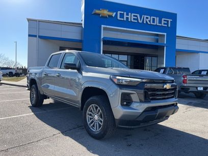 New 2025 Chevrolet Colorado LT w/ LT Convenience Package