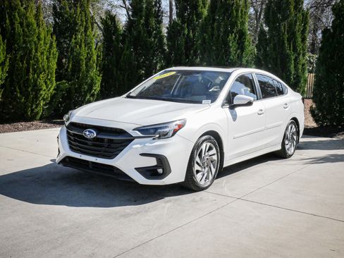 Used 2024 Subaru Legacy Limited image 5
