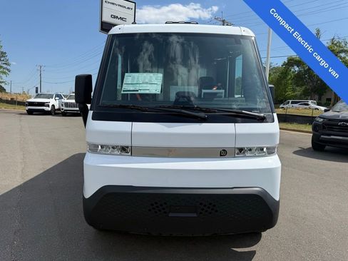 Used 2024 Chevrolet Brightdrop 400 w/ Commercial Equipment Package AWD/4WD image 5