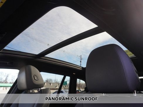 Used 2019 BMW X3 xDrive30i w/ Driving Assistance Package image 4