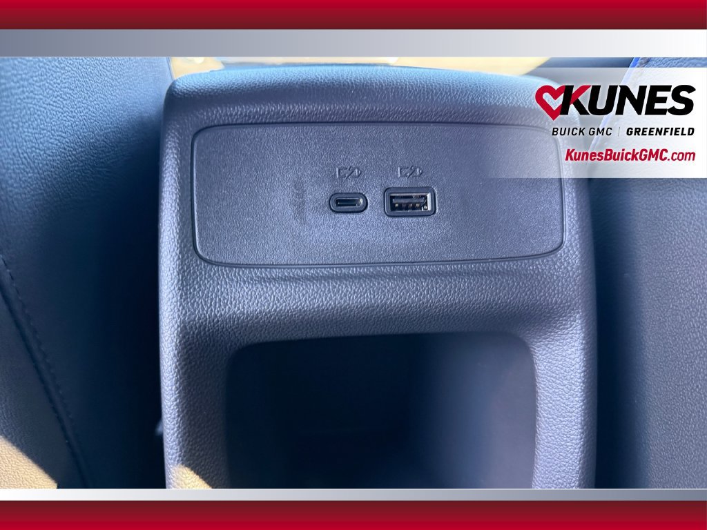 New 2026 Buick Envista Sport Touring w/ Convenience I Package FWD image 34