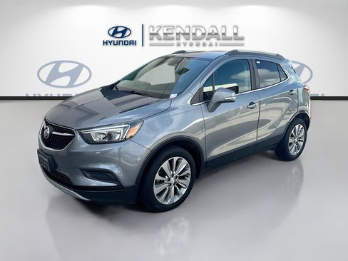 Used 2019 Buick Encore Preferred FWD image 3