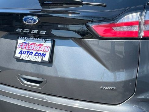Used 2024 Ford Edge Titanium AWD/4WD image 34