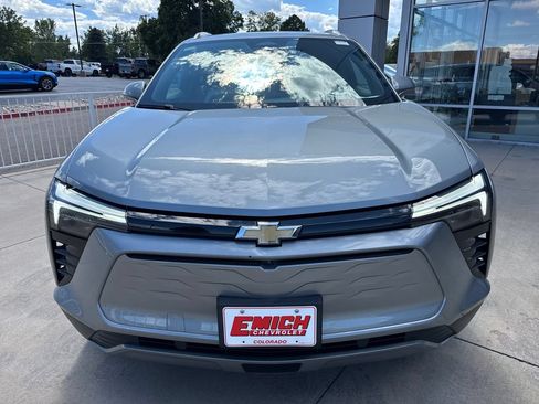 Used 2024 Chevrolet Blazer EV LT AWD/4WD image 8