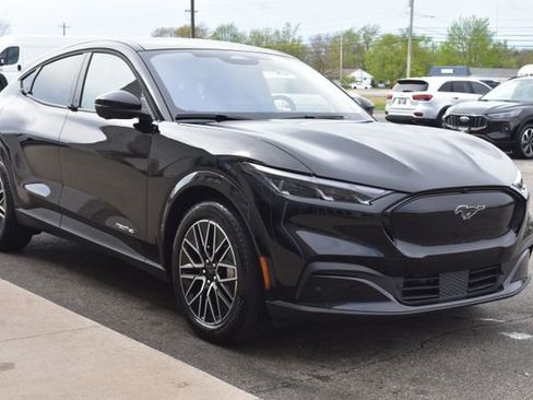 New 2026 Ford Mustang Mach-E Premium AWD/4WD image 12