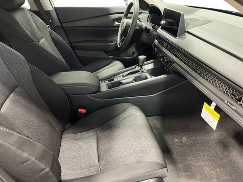 New 2026 Honda Accord LX image 23