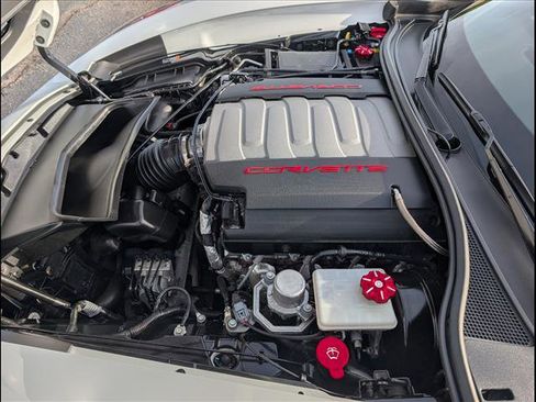 Used 2017 Chevrolet Corvette Stingray Coupe image 19