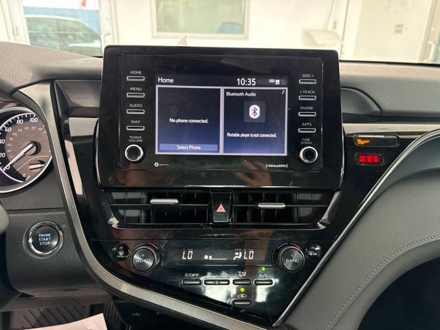 Used 2024 Toyota Camry LE w/ Convenience Package FWD image 23