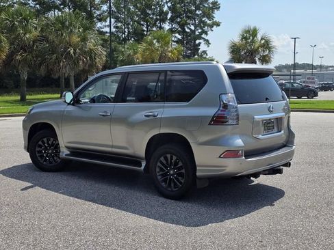 Used 2021 Lexus GX 460 Premium w/ Premium Package AWD/4WD image 4