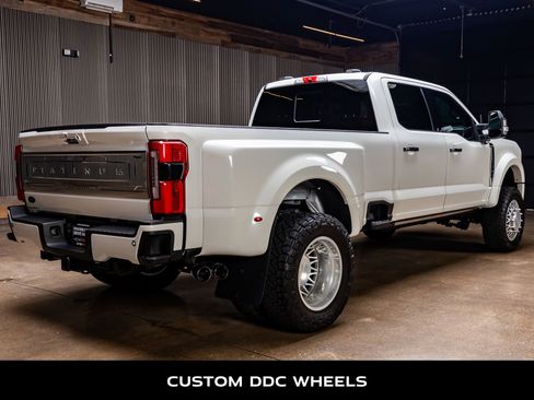 Used 2024 Ford F450 Platinum w/ FX4 Off-Road Package AWD/4WD image 10