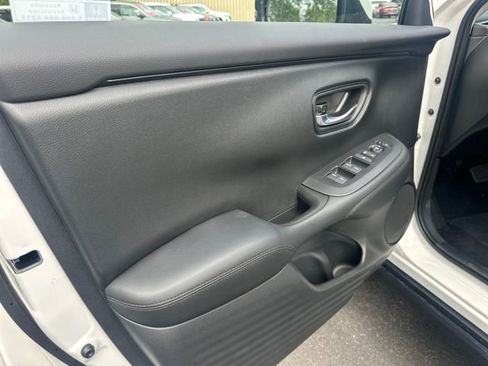 New 2026 Honda HR-V LX image 10