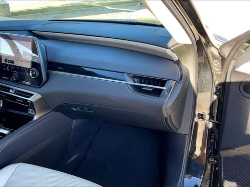 Used 2023 Lexus RX 350 image 16