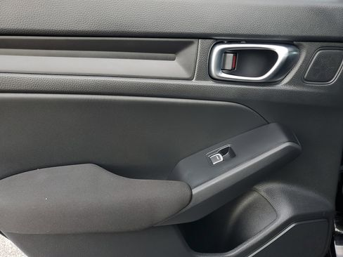 Used 2025 Honda Civic Sport image 13