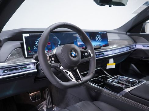 New 2026 BMW 760i xDrive w/ Executive Package image 6