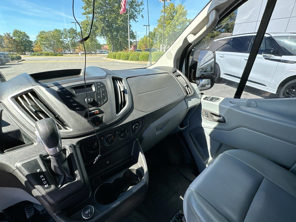 Used 2017 Ford Transit 150 148 Low Roof RWD image 18