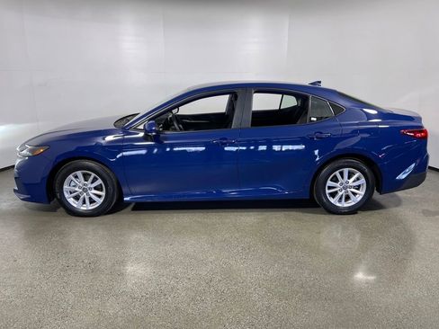 Certified 2025 Toyota Camry LE image 6