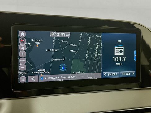 Used 2021 Hyundai Palisade SEL w/ Premium Package AWD/4WD image 13