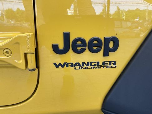 Used 2021 Jeep Wrangler Unlimited Sport AWD/4WD image 26