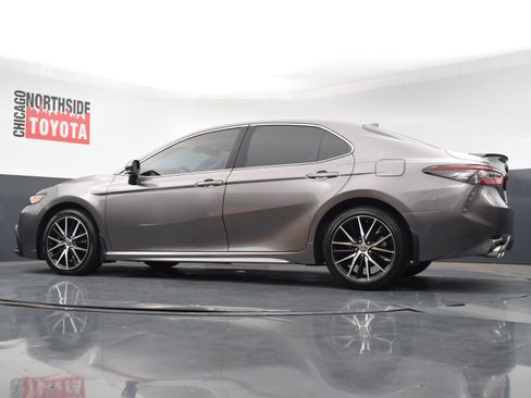 Used 2024 Toyota Camry SE image 26