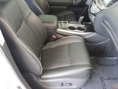 Used 2019 INFINITI QX60 Luxe w/ Essential Package AWD/4WD image 45