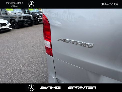 Used 2023 Mercedes-Benz Metris Passenger image 5
