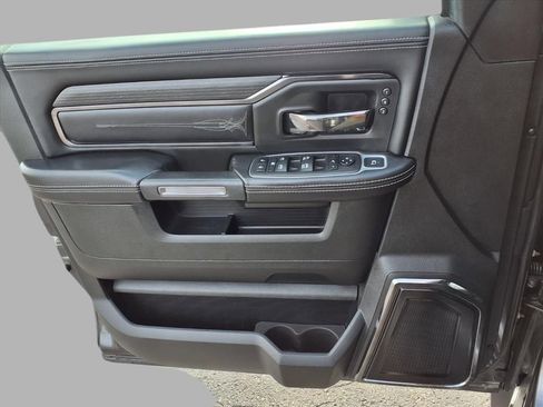 Used 2022 RAM 2500 Limited image 16