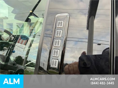 Used 2022 Ford F250 Platinum AWD/4WD image 14
