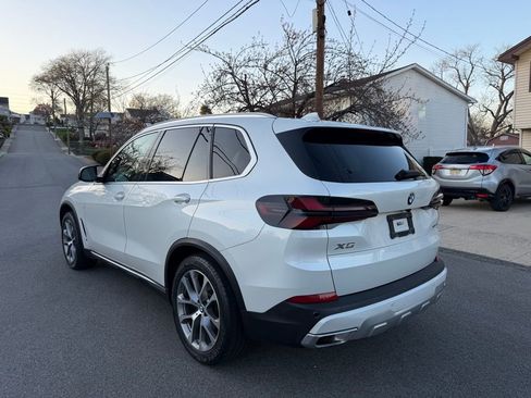 Used 2019 BMW X5 xDrive40i w/ Premium Package 2 AWD/4WD image 5