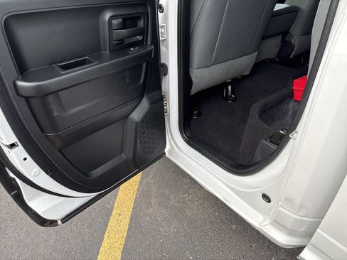 Used 2014 RAM 1500 Tradesman w/ Popular Equipment Group AWD/4WD image 14