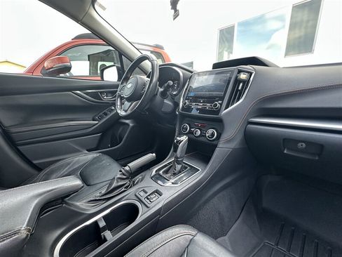 Used 2018 Subaru Crosstrek 2.0i Limited w/ Popular Package #2 AWD/4WD image 8