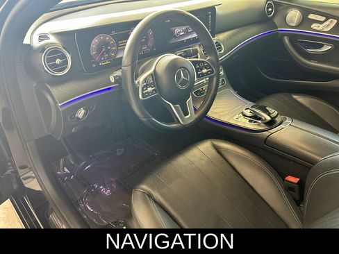 Used 2019 Mercedes-Benz E 300 image 7