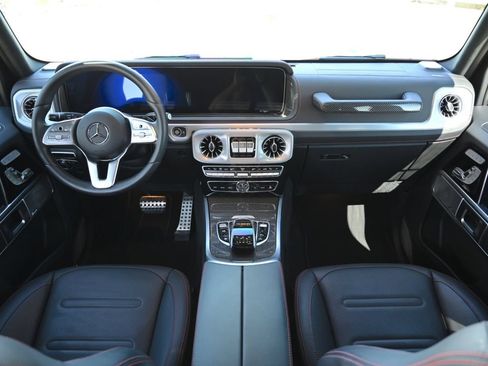 Used 2020 Mercedes-Benz G 550 image 24