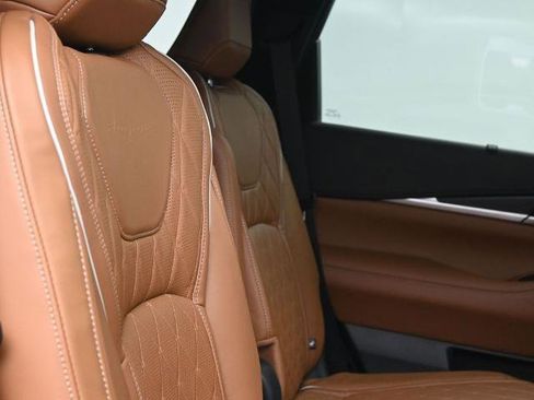 Certified 2025 INFINITI QX60 Autograph w/ Cargo Package image 11